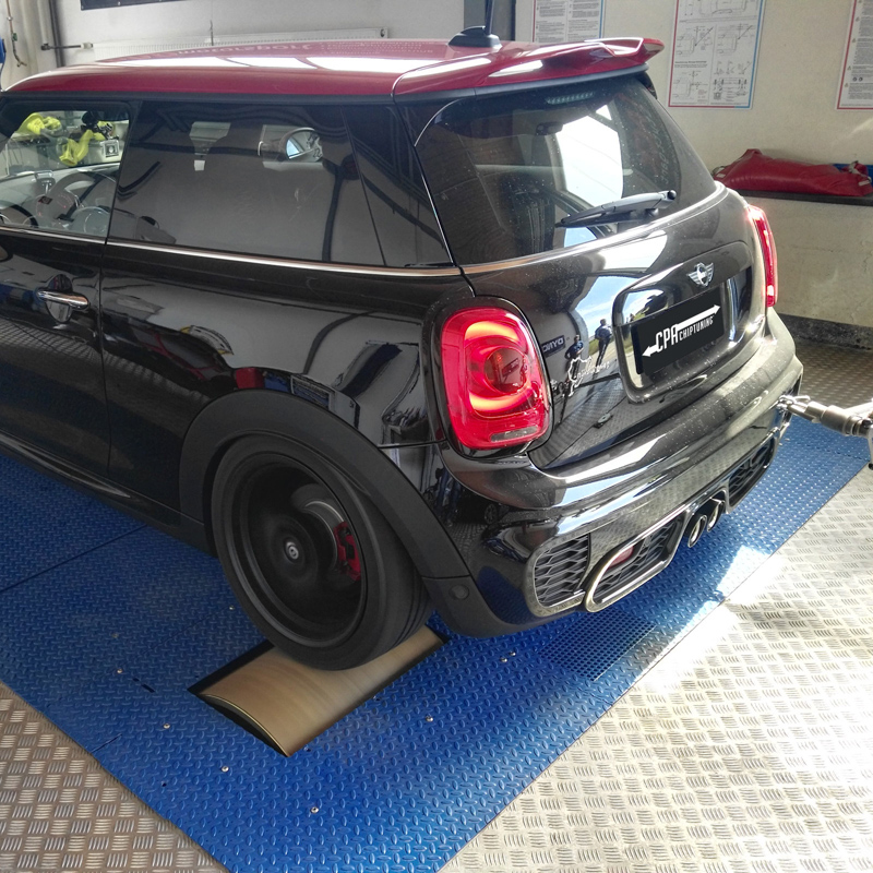 CPA Connective System dla Mini Cooper John Works czytaj więcej